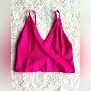 WOMENS M/L PINK BRALETTE NWOT